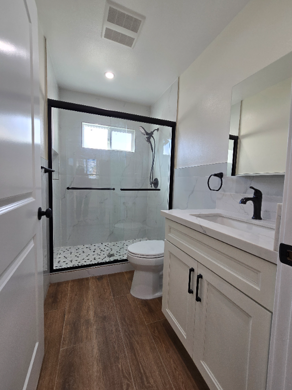 5047 Adenmoor Ave - Photo 2 of 13