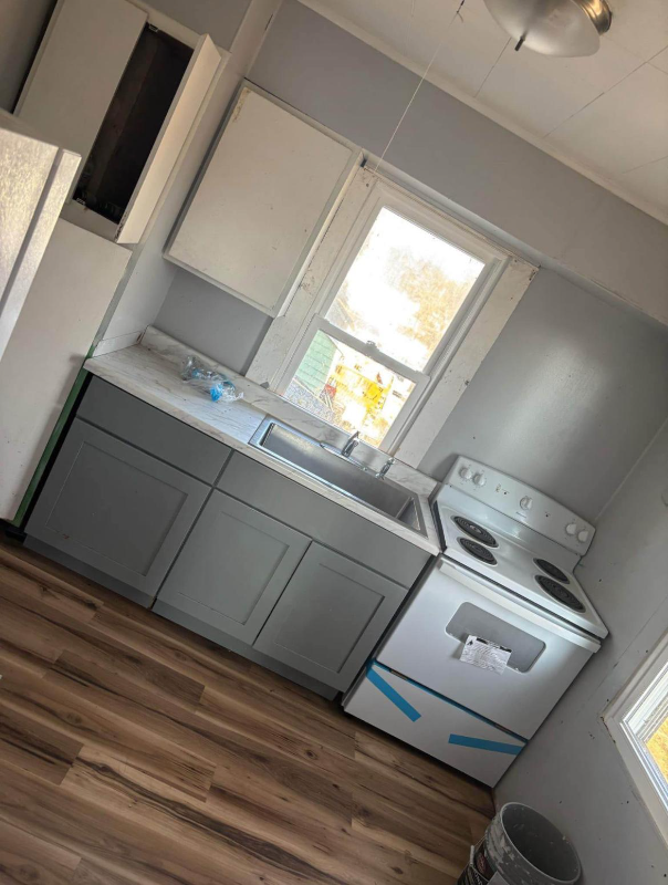72 Wisner Ave #2