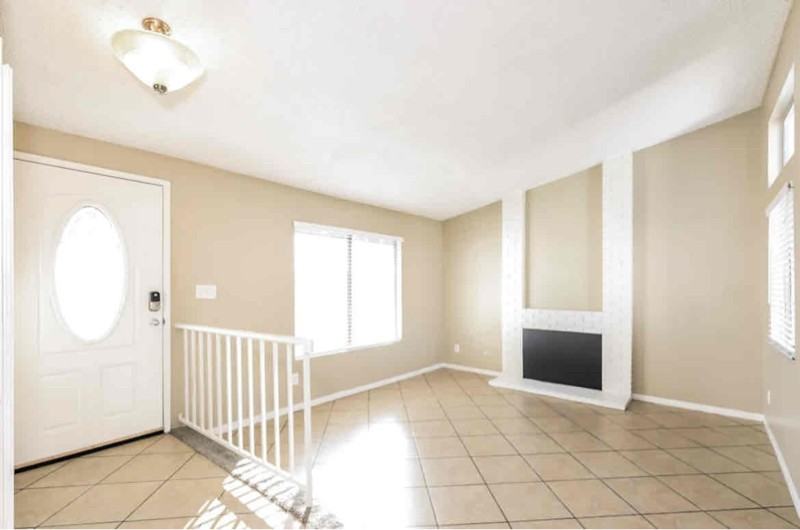 7845 Lemon St - Photo 2 of 10