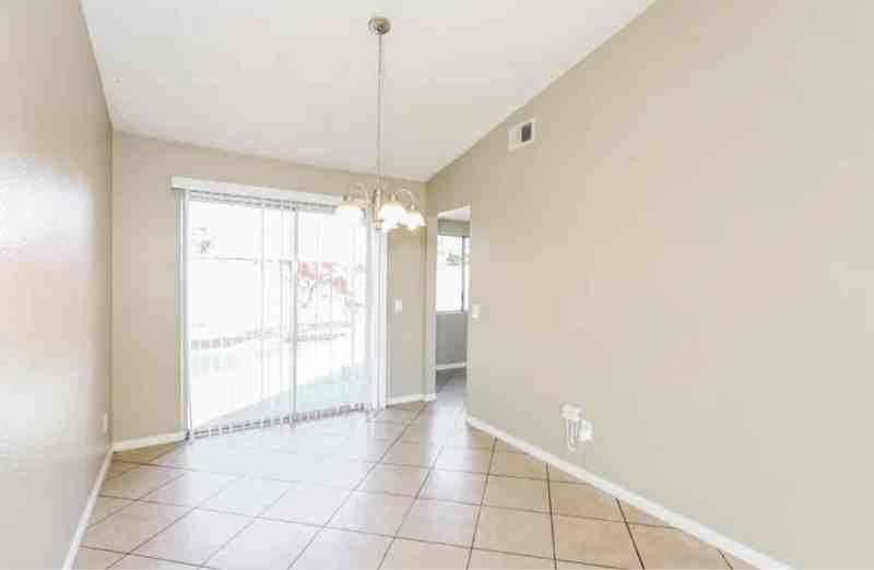 7845 Lemon St - Photo 3 of 10