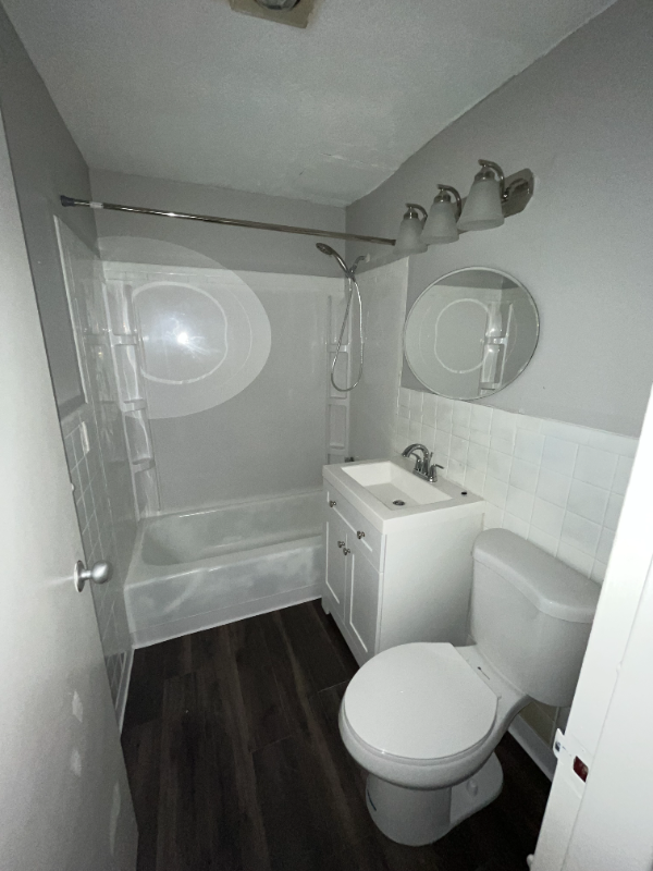 887 Asylum Ave #C13 - Photo 5 of 5