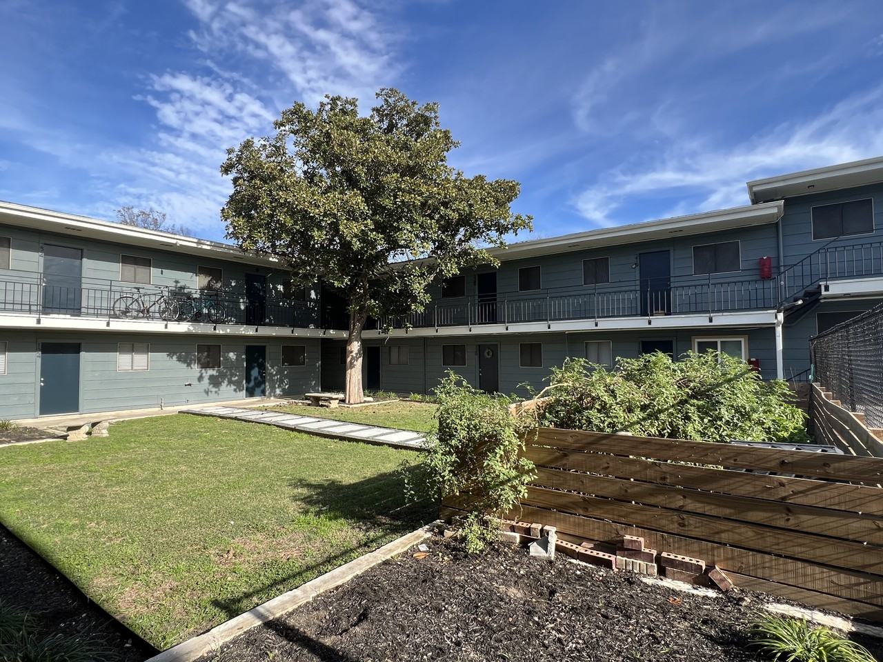 Fountain Terrace - Photo 4 of 5