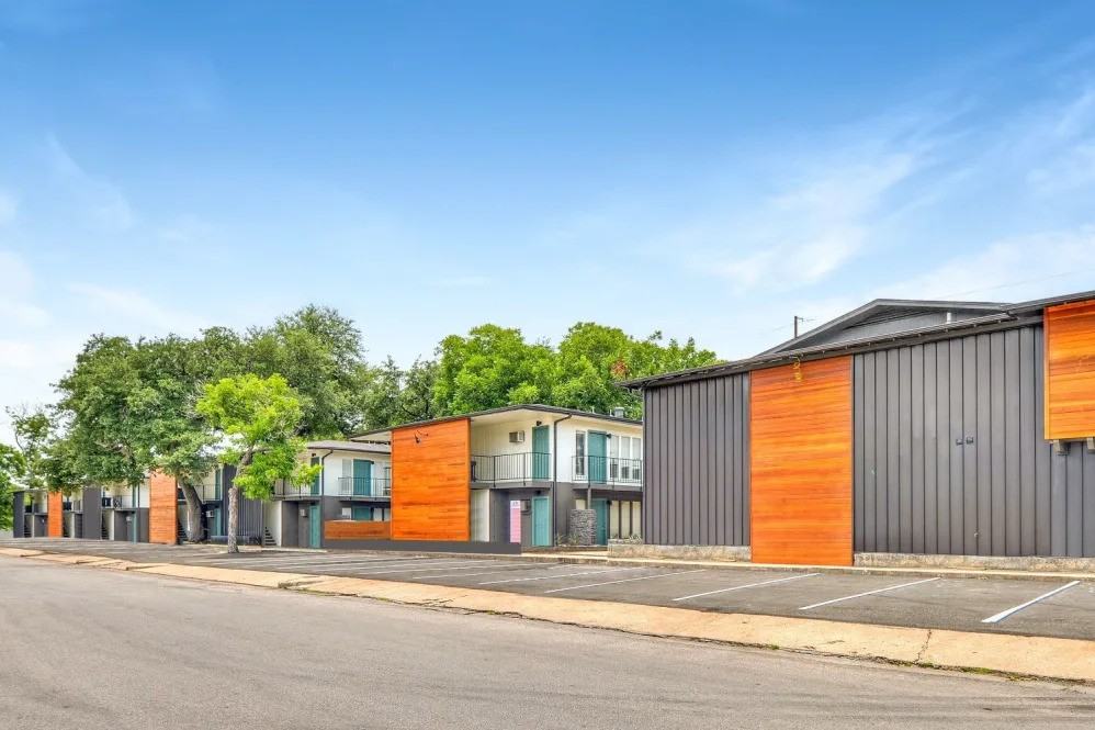 45 Flats - Photo 2 of 6