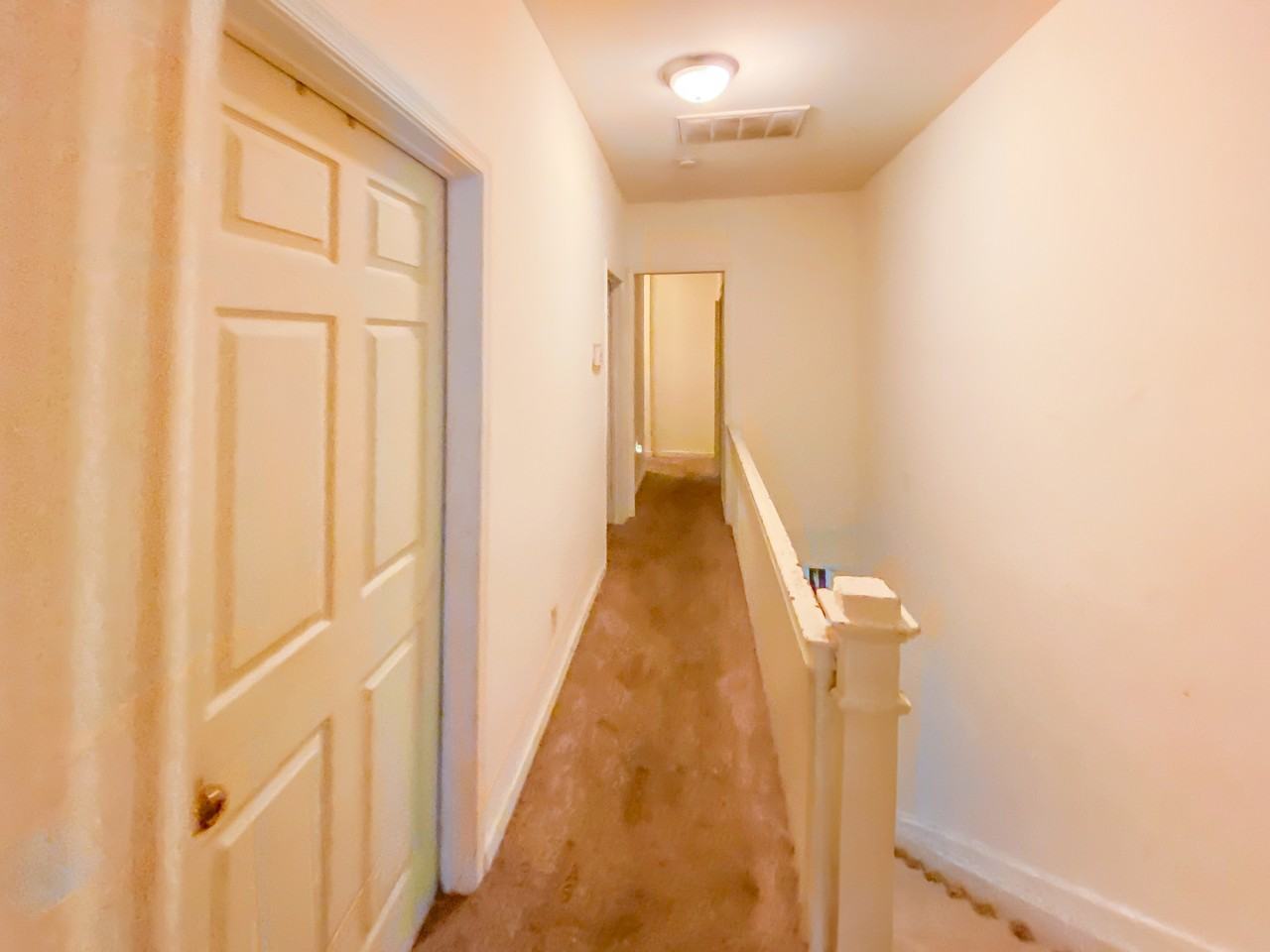 608 Halifax St #608 - Photo 3 of 7