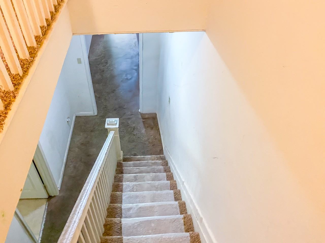 608 Halifax St #608 - Photo 6 of 7