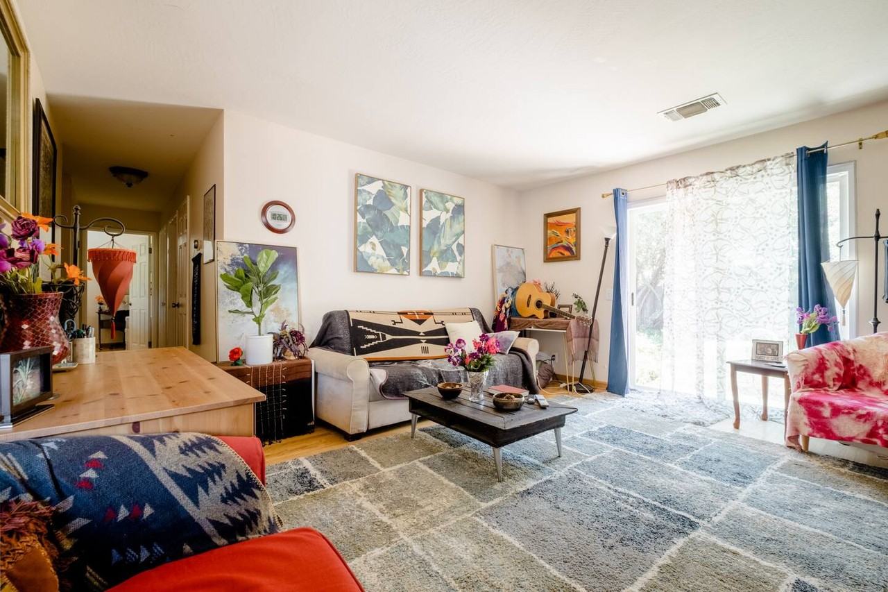 3028 Bryant Pl #NA - Photo 3 of 11