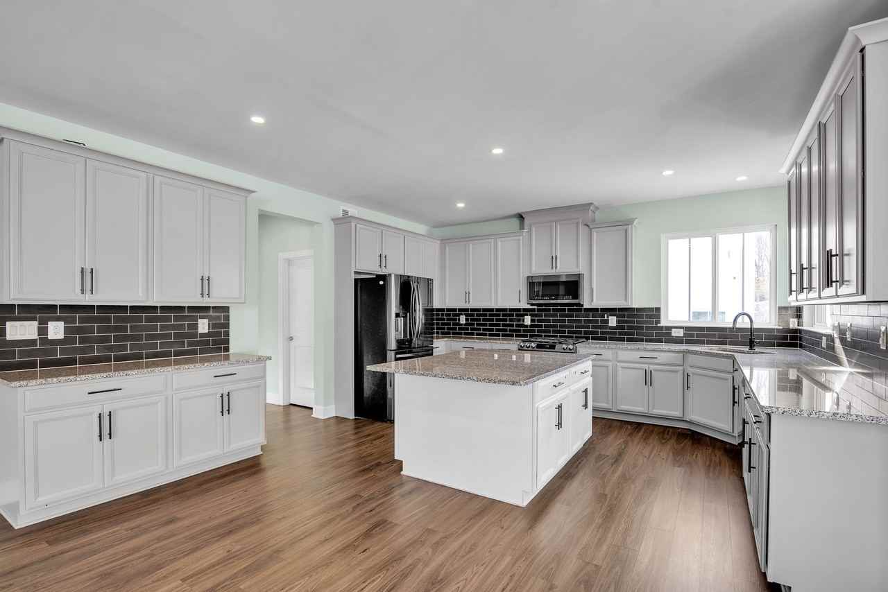 19242 Stoney Ridge Pl #NA - Photo 4 of 24