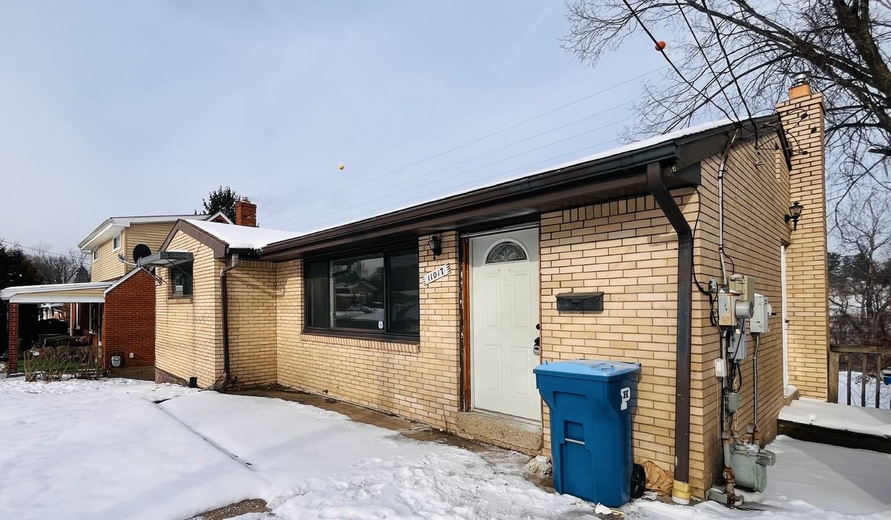 11017 Azalea Dr #NA - Photo 2 of 12