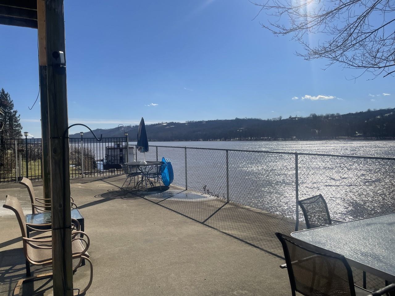 223 Front St #6 - Photo 3 of 10