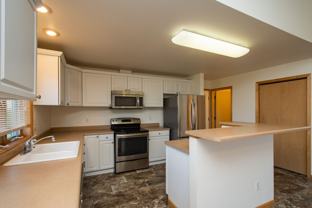 8 Redtail Ct #NA - Photo 1 of 1