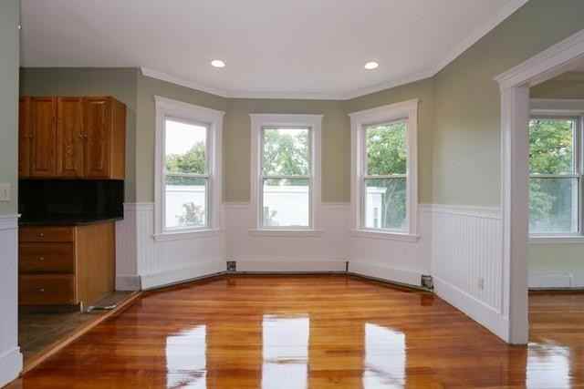 12 White Ave #3 - Photo 2 of 7