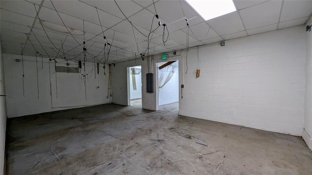 114 North Bickford Avenue - Photo 4 of 9