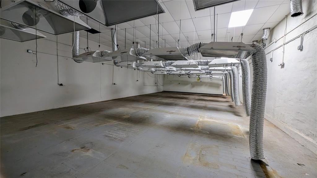 114 North Bickford Avenue - Photo 6 of 9