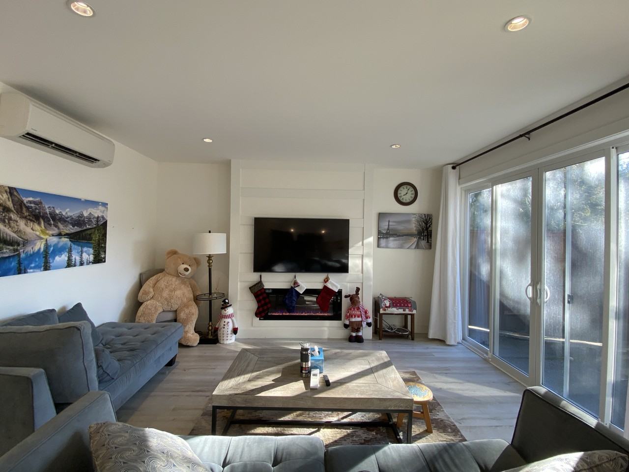 1014 Golden Spire Crescent - Photo 2 of 25