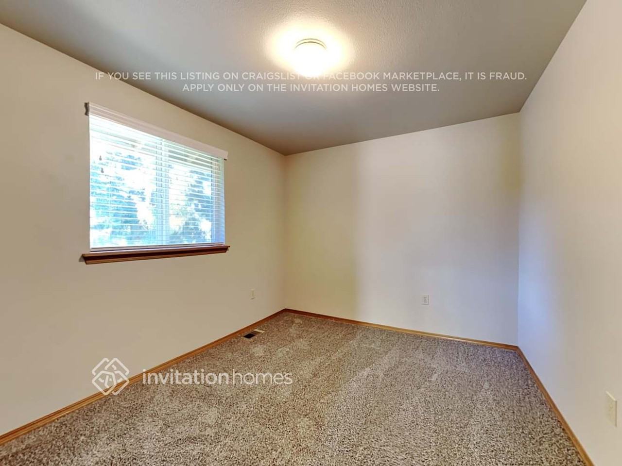 21702 104th Ave E - Photo 4 of 6