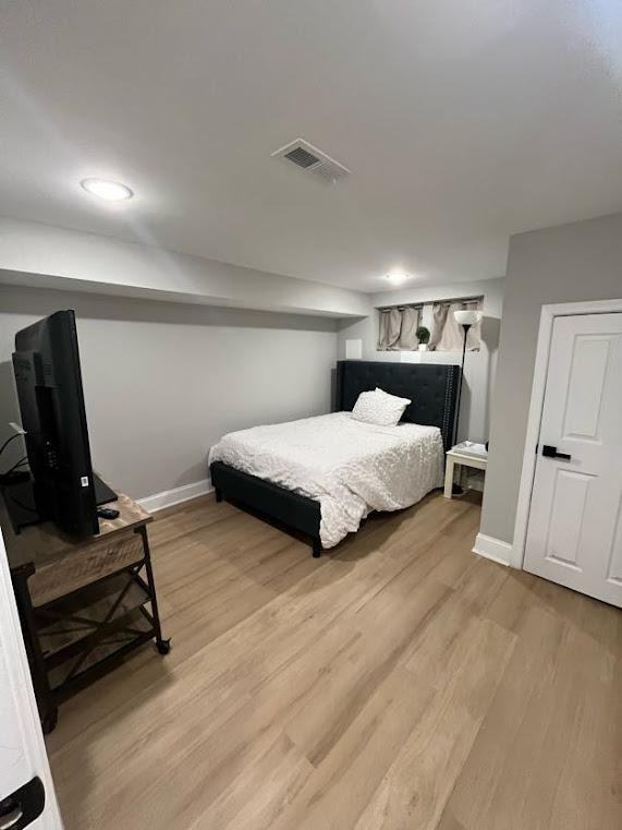 N Lakewood Ave - Photo 6 of 8