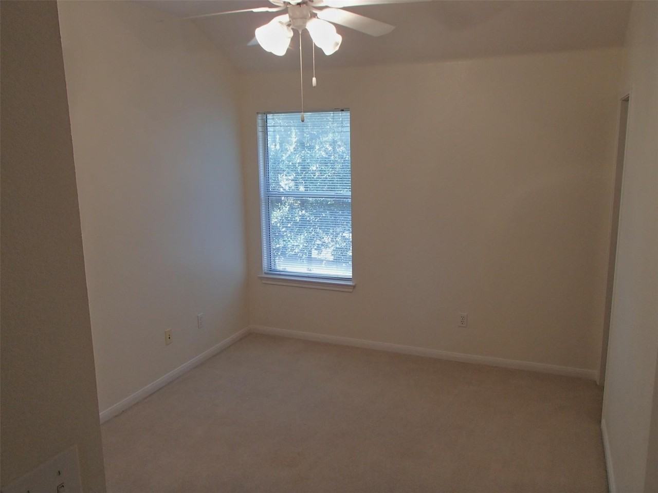 2310 Candle Ridge Trl - Photo 7 of 15