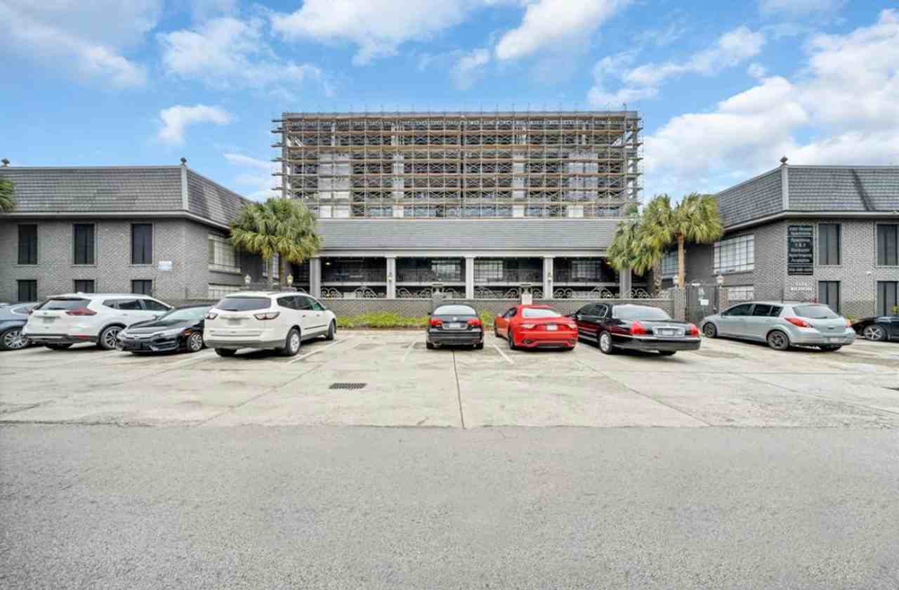 2322 Richton St #13 - Photo 2 of 14