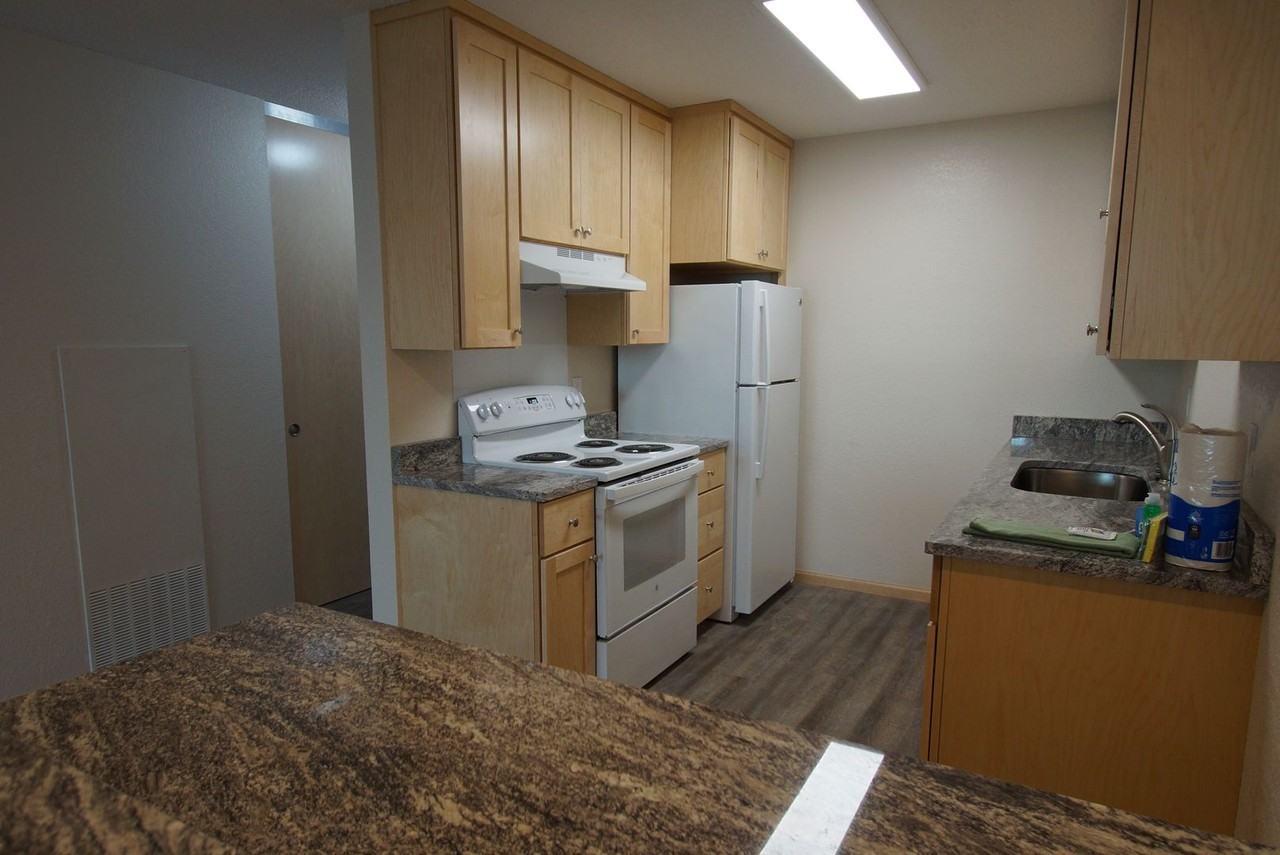 1270 Larpenteur Ave W #213 - Photo 6 of 11