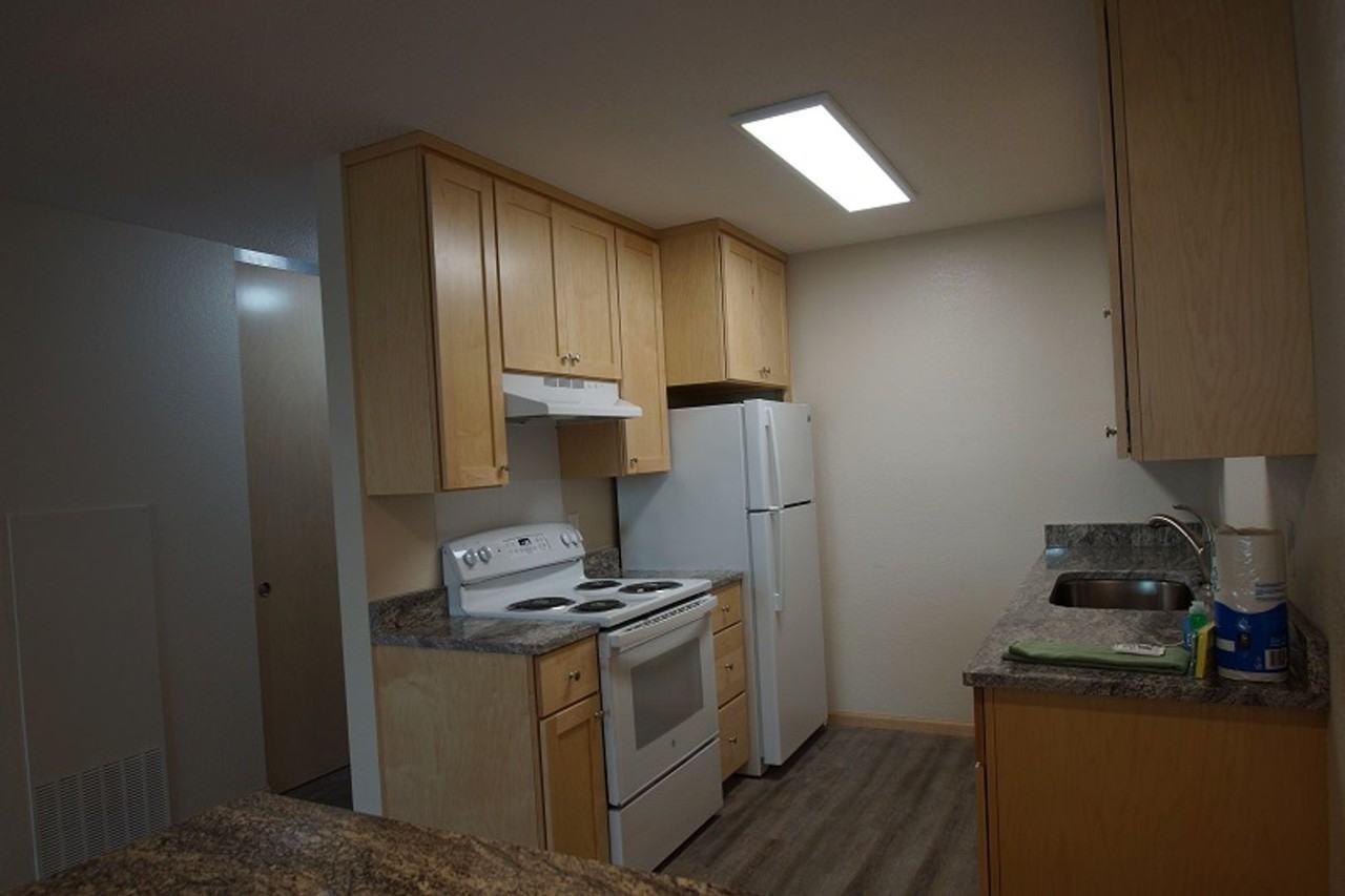 1270 Larpenteur Ave W #213 - Photo 7 of 11