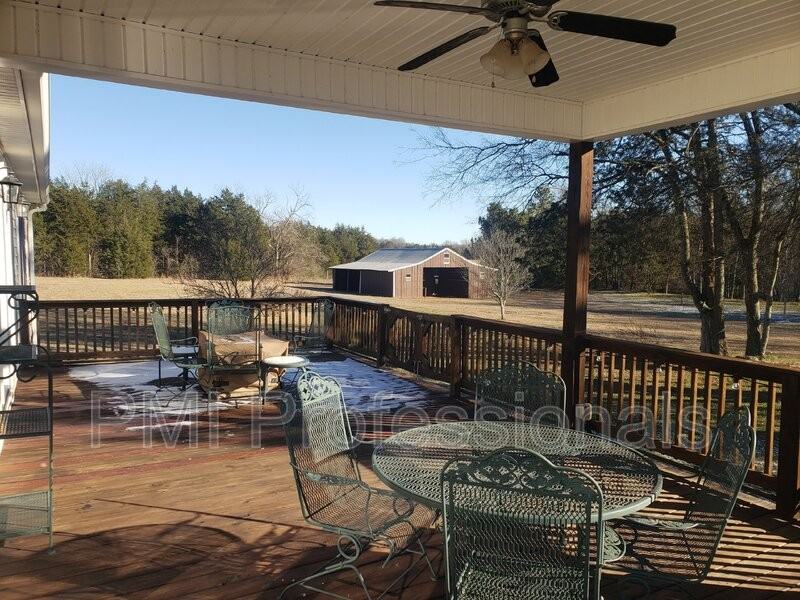 505 Burns Rd - Photo 3 of 25