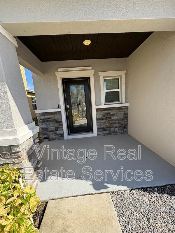 4517 Reisswood Loop - Photo 2 of 25