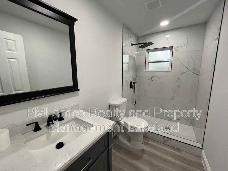 444 Alabama St - Photo 7 of 10