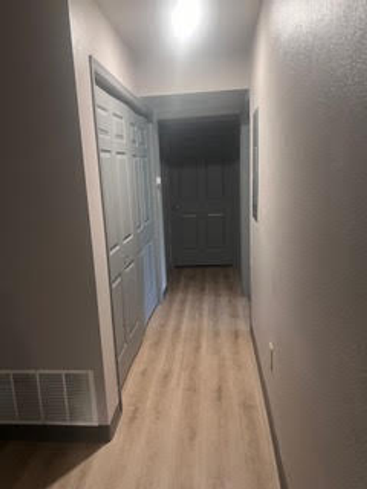 Pointe West Apartments - Photo 3 of 25