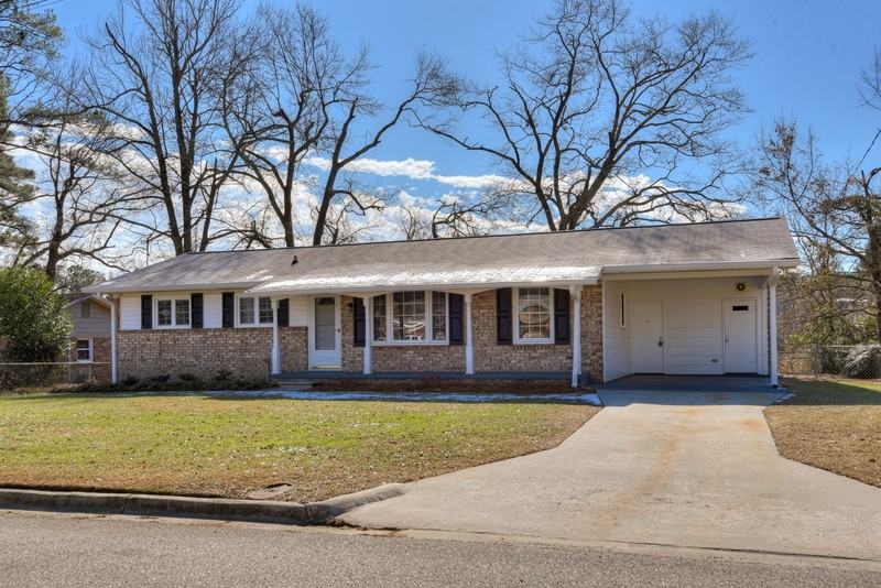 1709 Forest Creek Rd - Photo 3 of 37