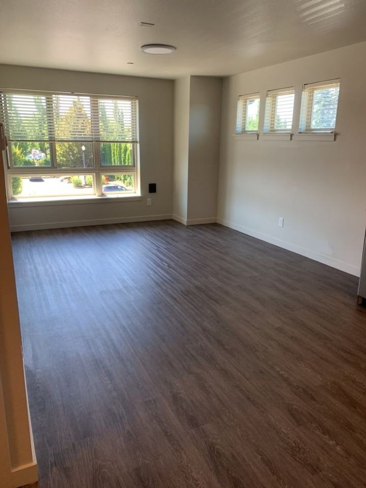 1650 NE Market Drive - Photo 5 of 47