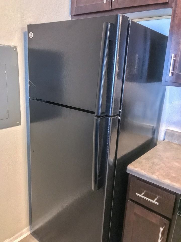 Willow Creek Apartments & Townhomes - Photo 3 of 24