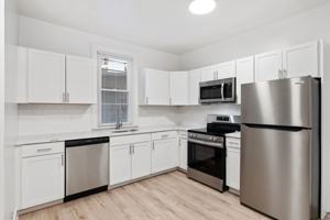 featured image of 220 8th St