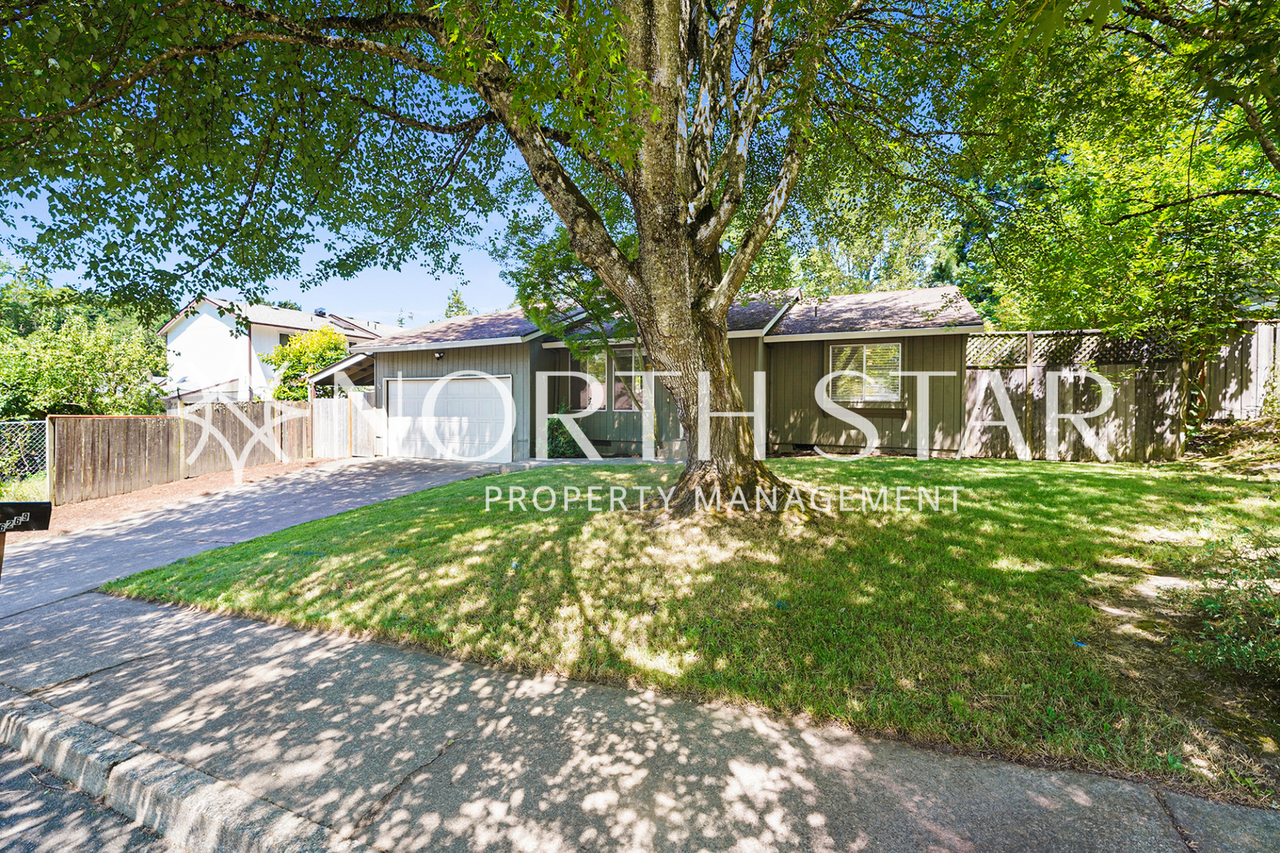 6269 Sw Southwood Dr - Photo 2 of 37
