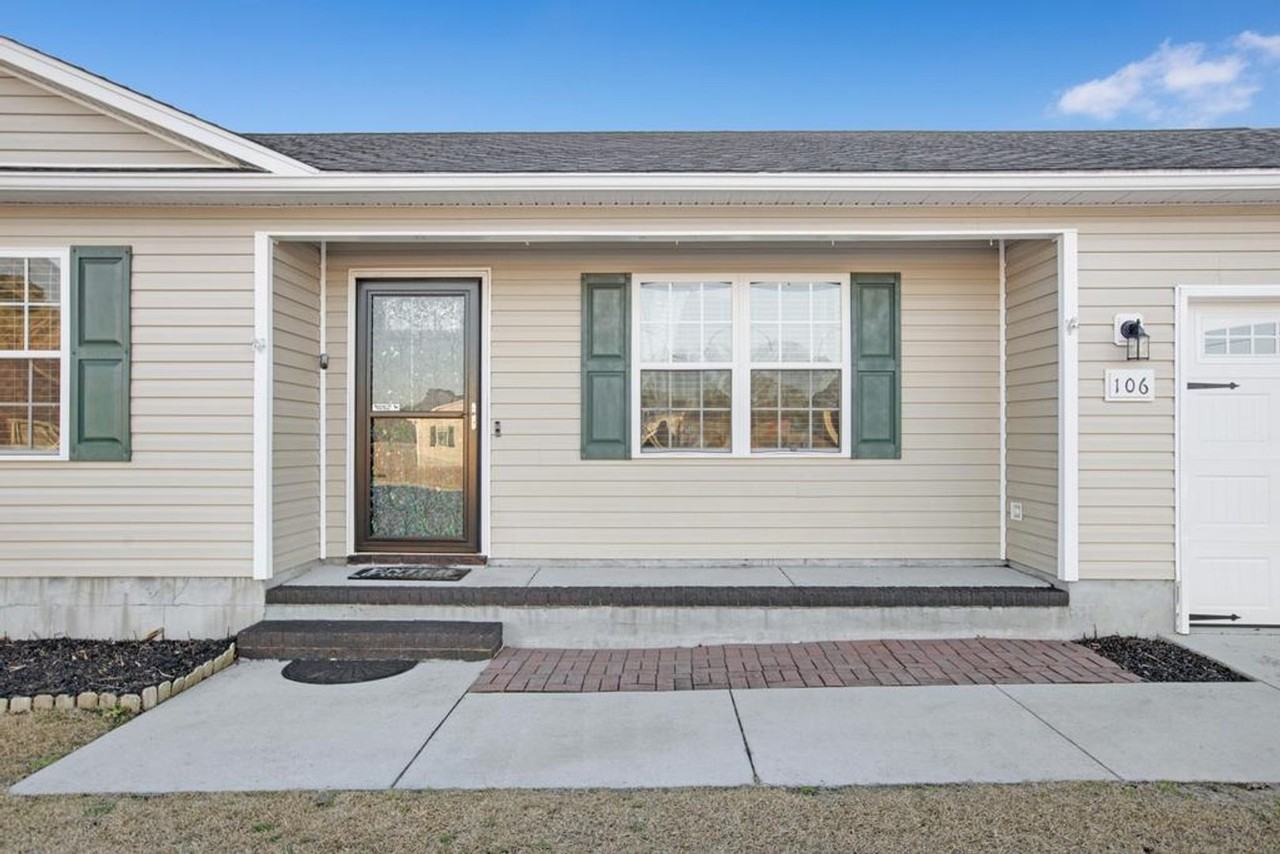 106 Lois Ct - Photo 2 of 23