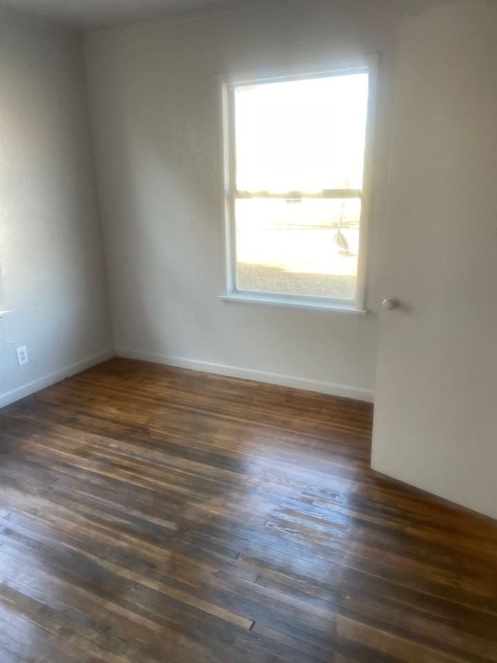 3139 N Hartford Pl - Photo 5 of 6