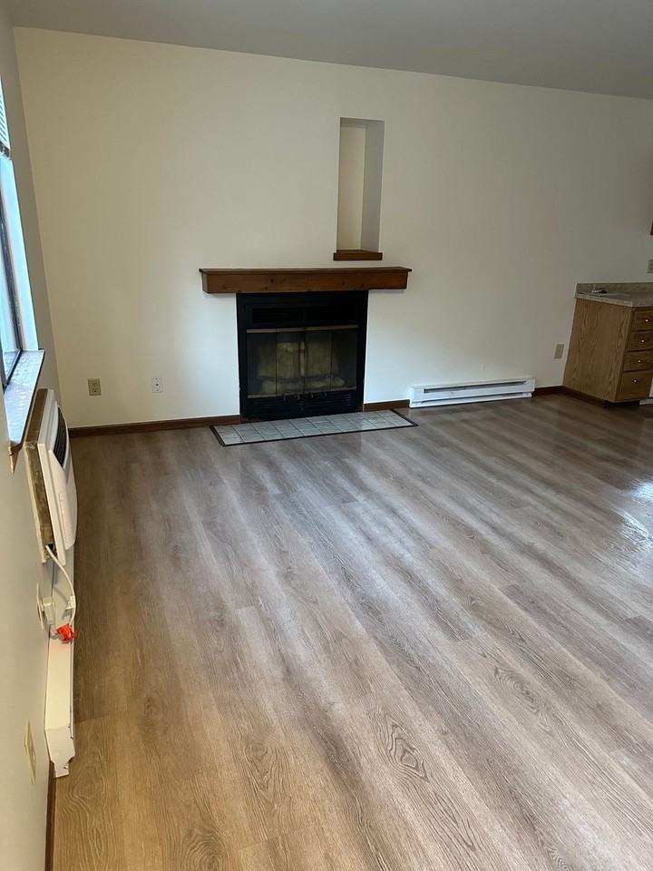 240 N University Dr #4 - Photo 2 of 39