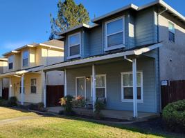 featured image of 1151 E 9th St