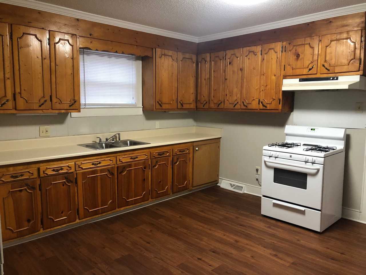 11 Mcarthur St - Photo 2 of 11