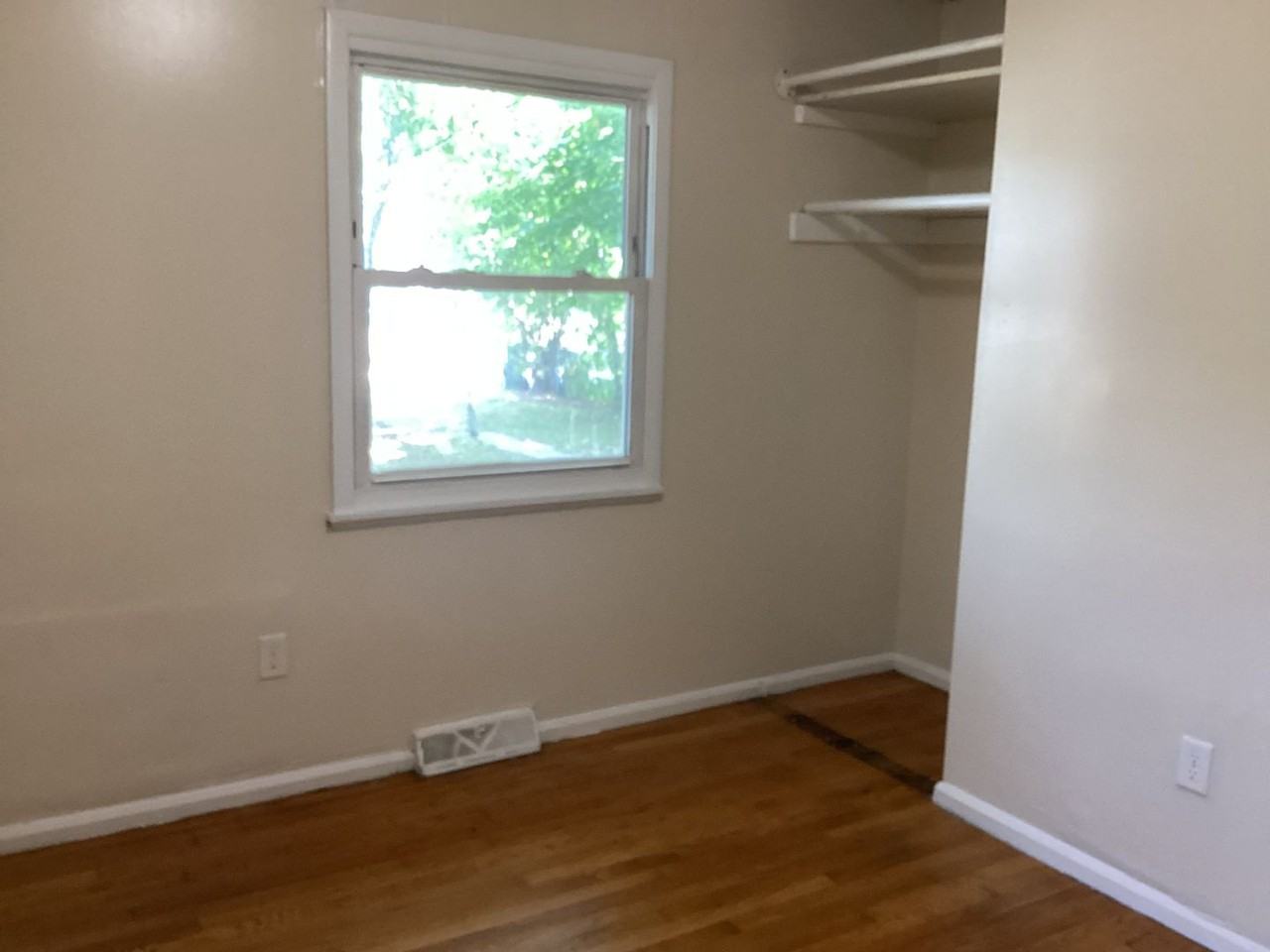 4934 N 53rd St - Photo 6 of 11