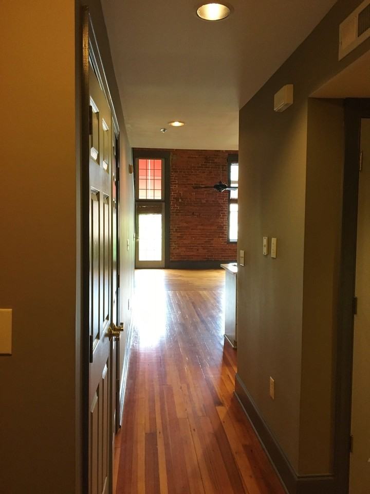 100 W Court St - Photo 2 of 14