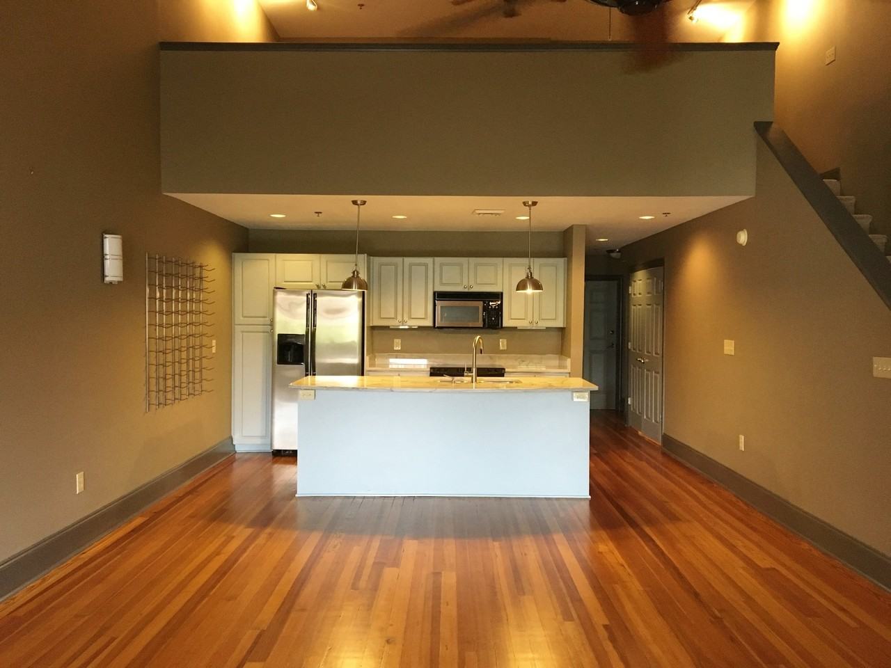 100 W Court St - Photo 5 of 14