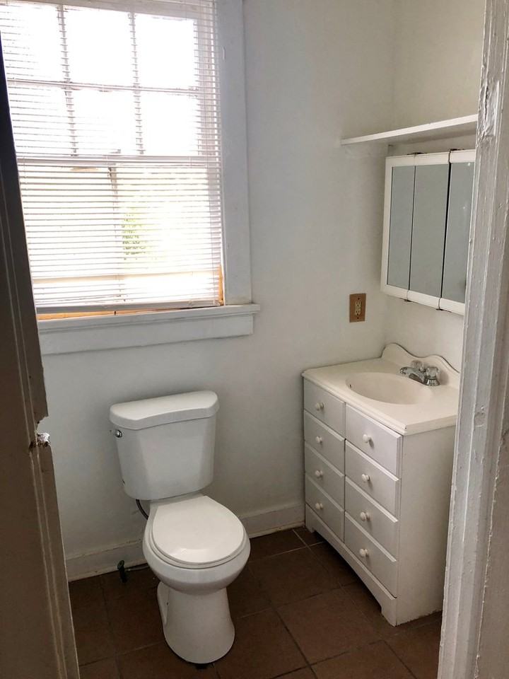 3417-19 3417-19 Milan St - 3419 Milan - Photo 6 of 10