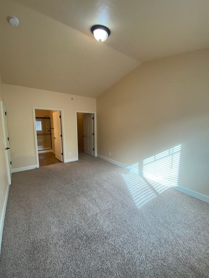 6850 Spurwing Loop - Photo 7 of 25