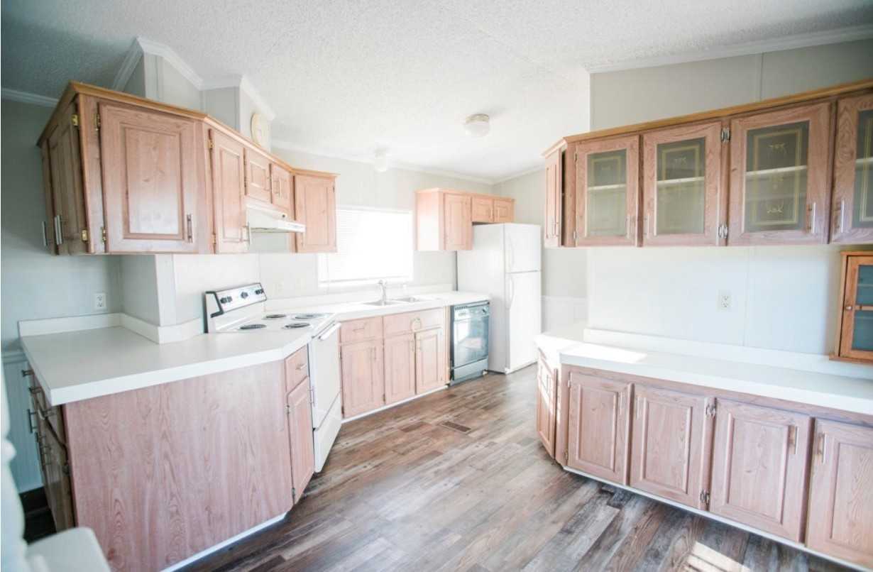 6916 Sunrise Dr - Photo 2 of 36