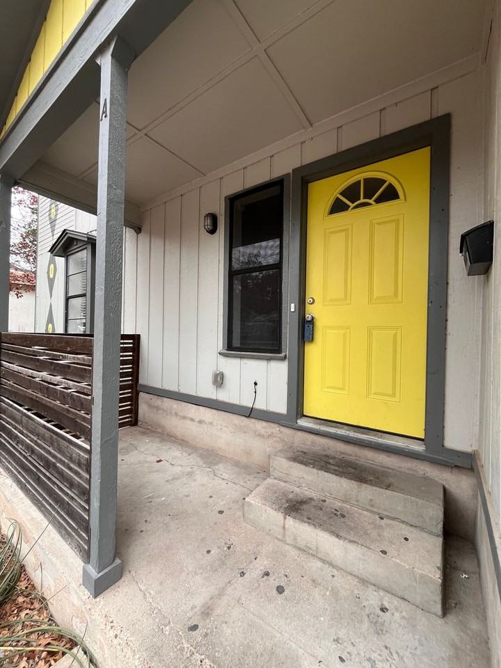 8802A Little Walnut Dr - Photo 2 of 19