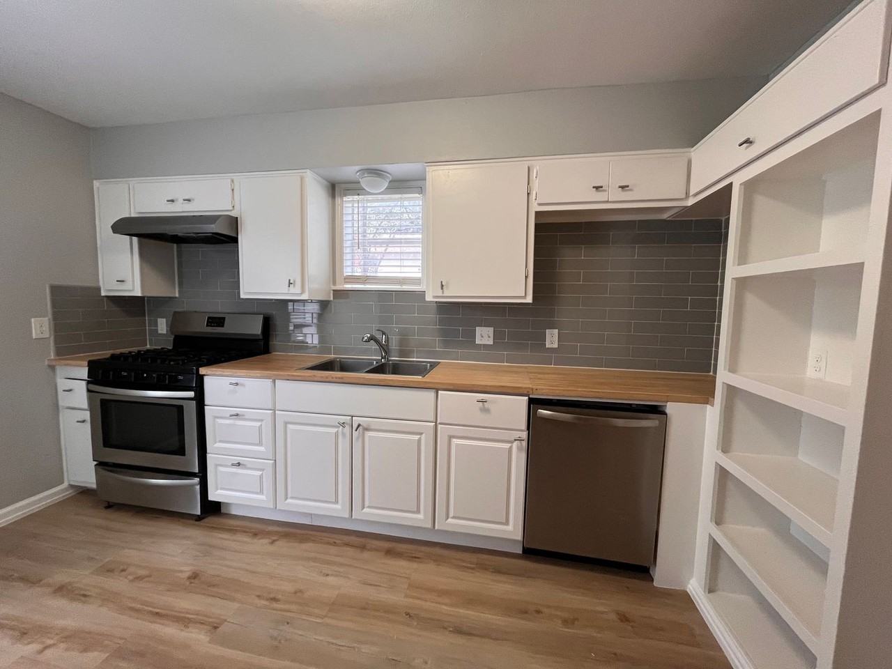 8802A Little Walnut Dr - Photo 4 of 19