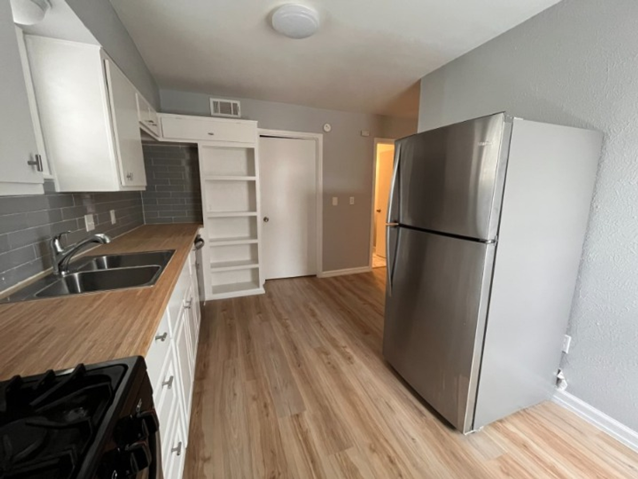 8802A Little Walnut Dr - Photo 5 of 19