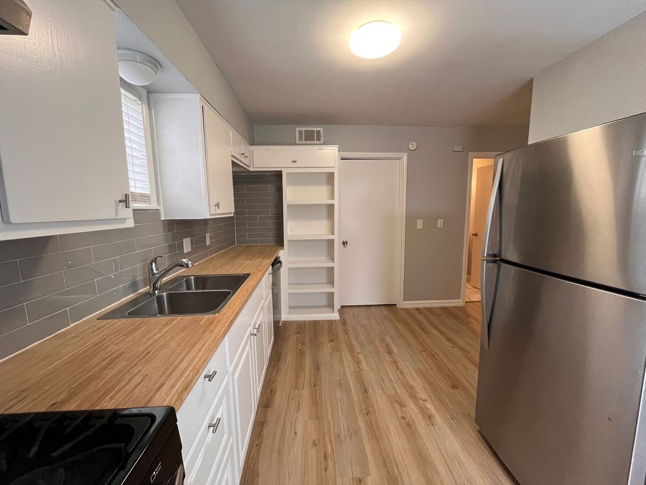 8802A Little Walnut Dr - Photo 6 of 19