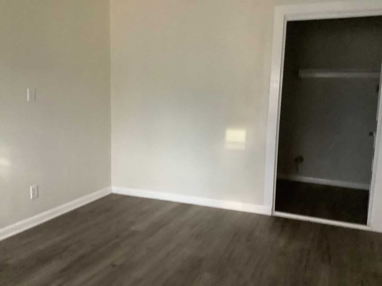 3105 Riviera St - Photo 3 of 30