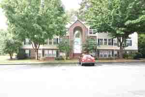featured image of 424 Mill Pond Dr